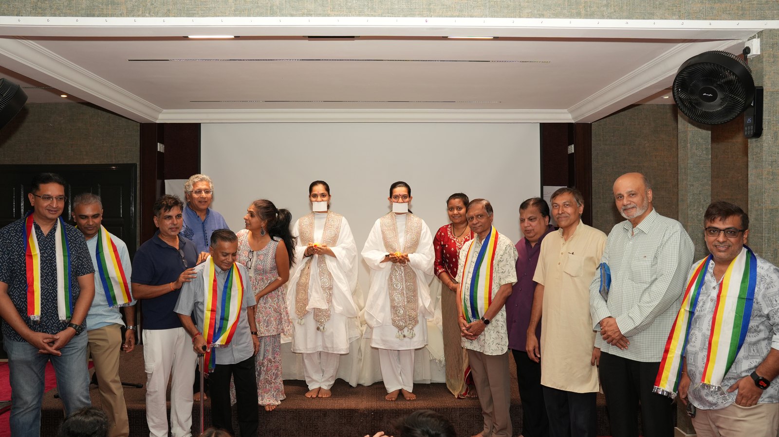 The mumukshus with sangh members after the felicitation ceremony