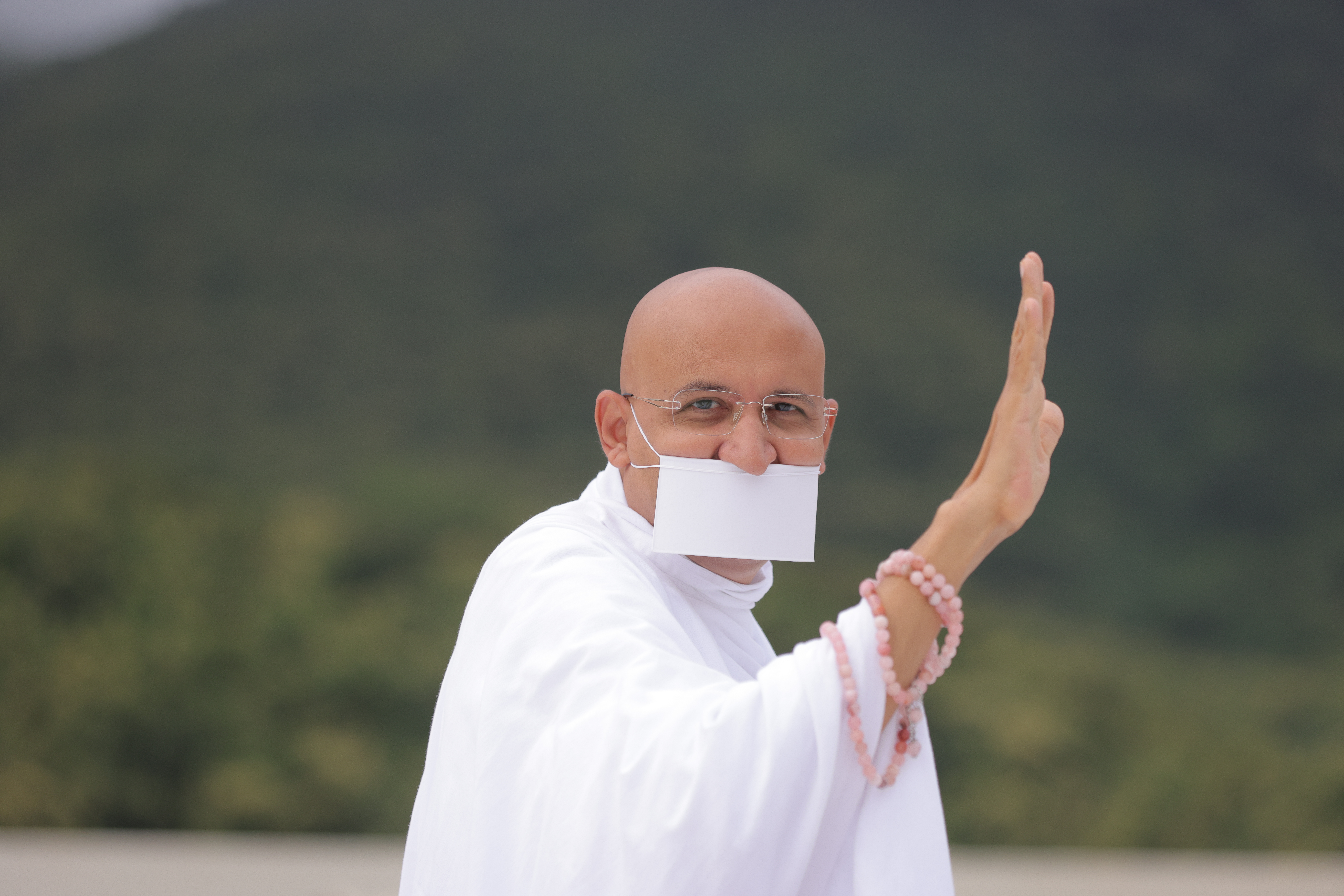 Param Namramuni Gurudev